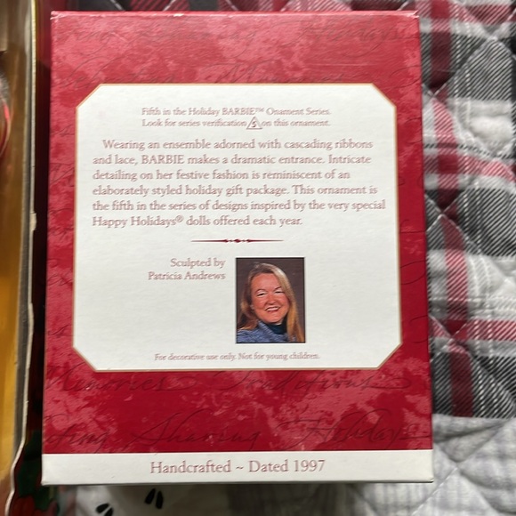 NEW Disney Belle Beauty & the Beast Christmas Barbie plus Ornament - Picture 10 of 13